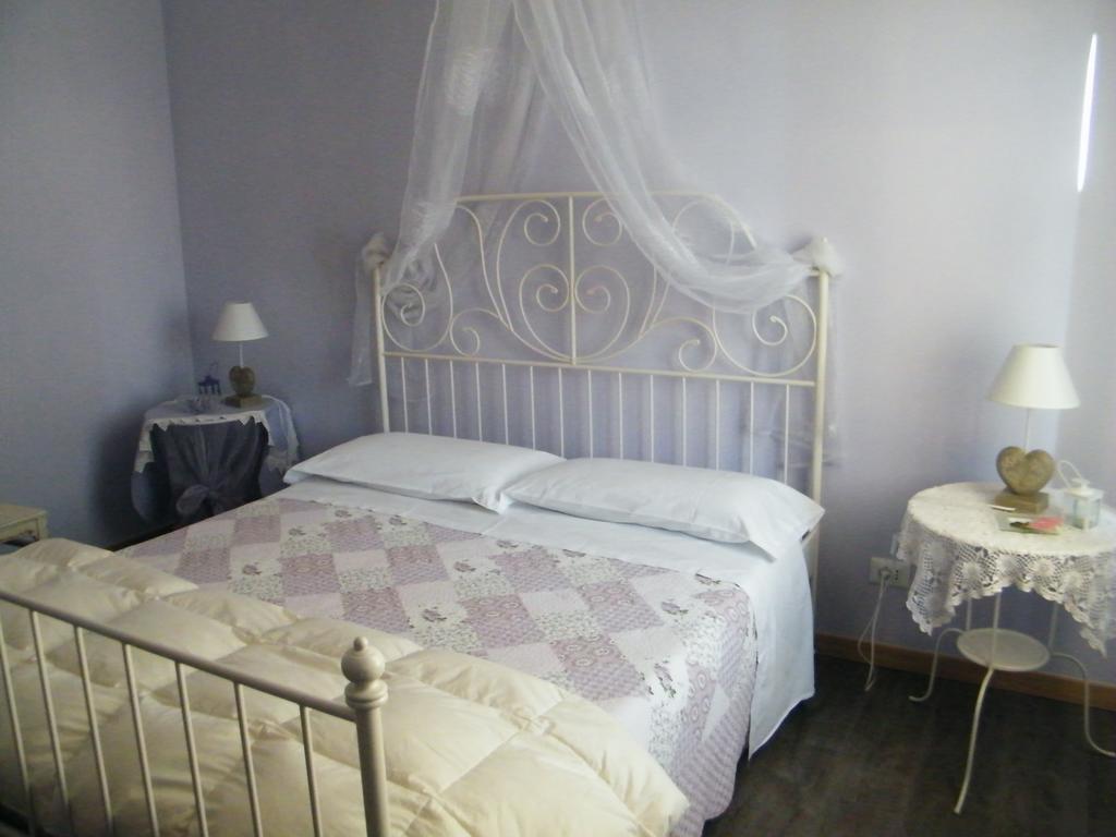 Appartamento Vacanze I Provenzali 博尔迪盖拉 客房 照片