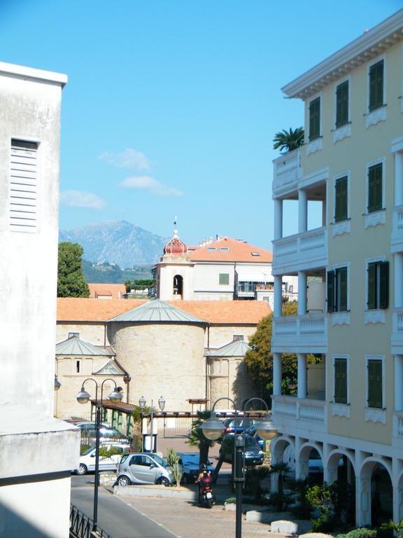 Appartamento Vacanze I Provenzali 博尔迪盖拉 外观 照片